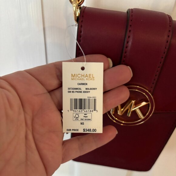 Michael Kors Carmen Phone Crossbody - Picture 5 of 5